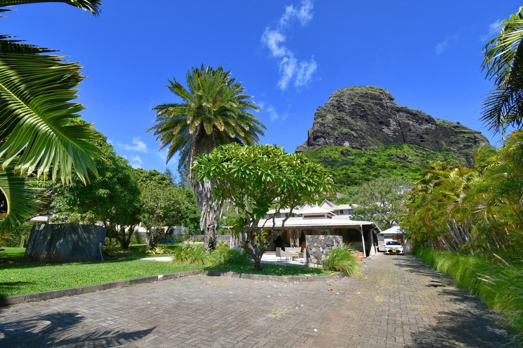 Villa Alira Le Morne Exterior photo