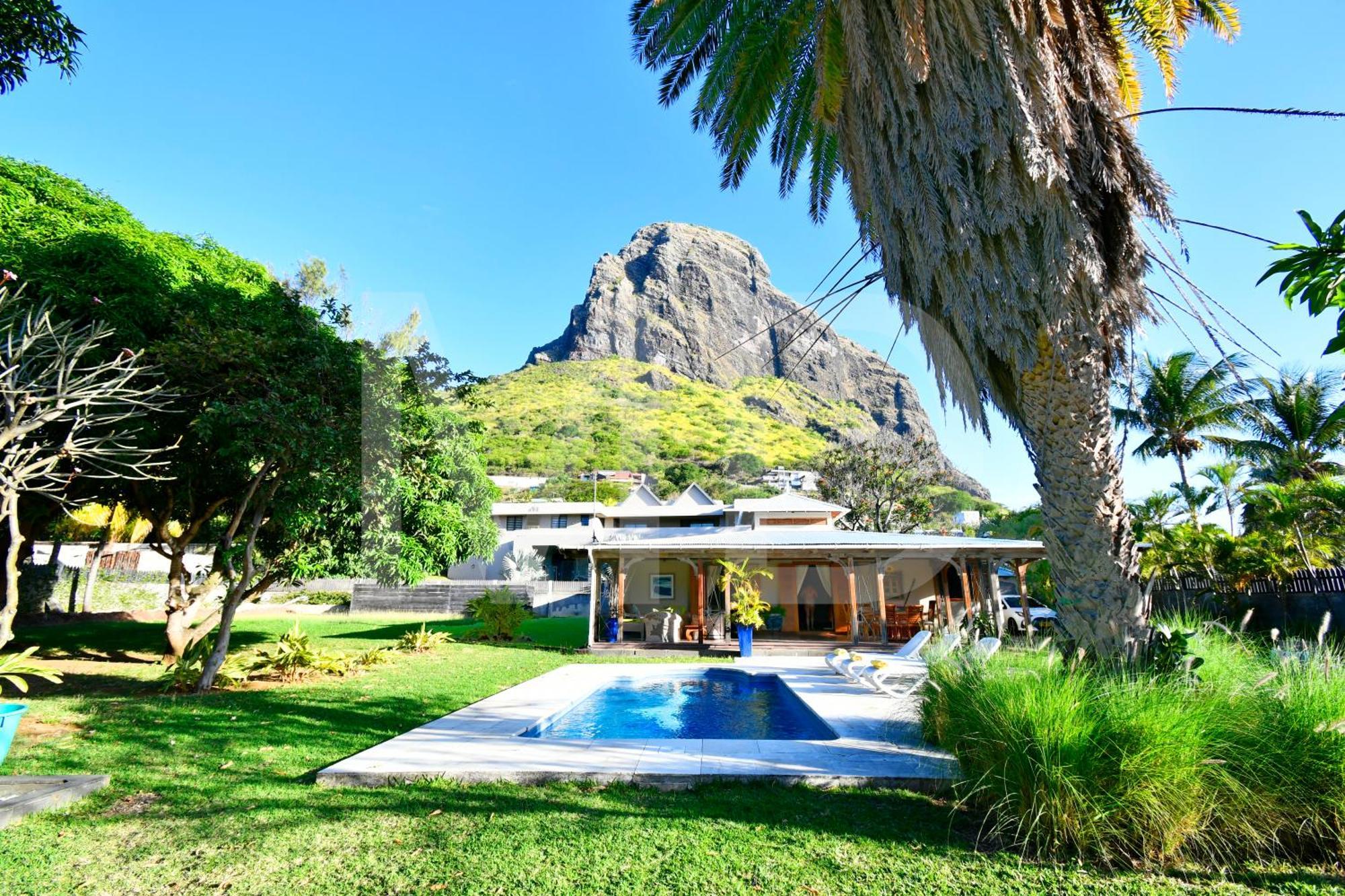 Villa Alira Le Morne Exterior photo